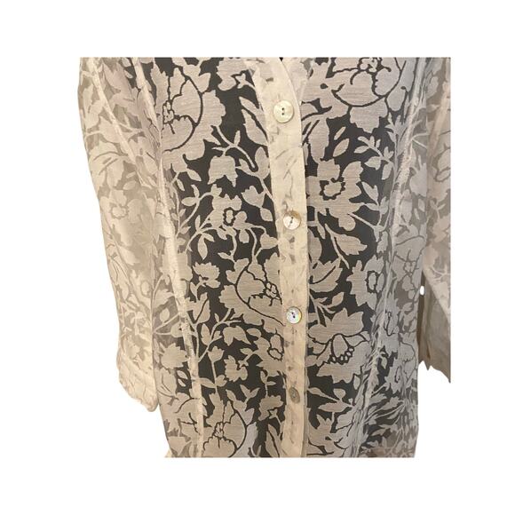 White Unconventional Lace Sheer Tunic w/ Mother of Pearl Buttons (M) Linen Blend - Picture 4 of 10